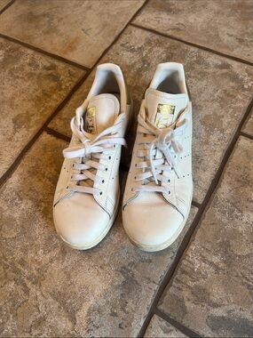 Adidas White Leather Sneakers with Gold  Tongue Accent